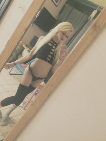 , 21  transgender escort, Toronto